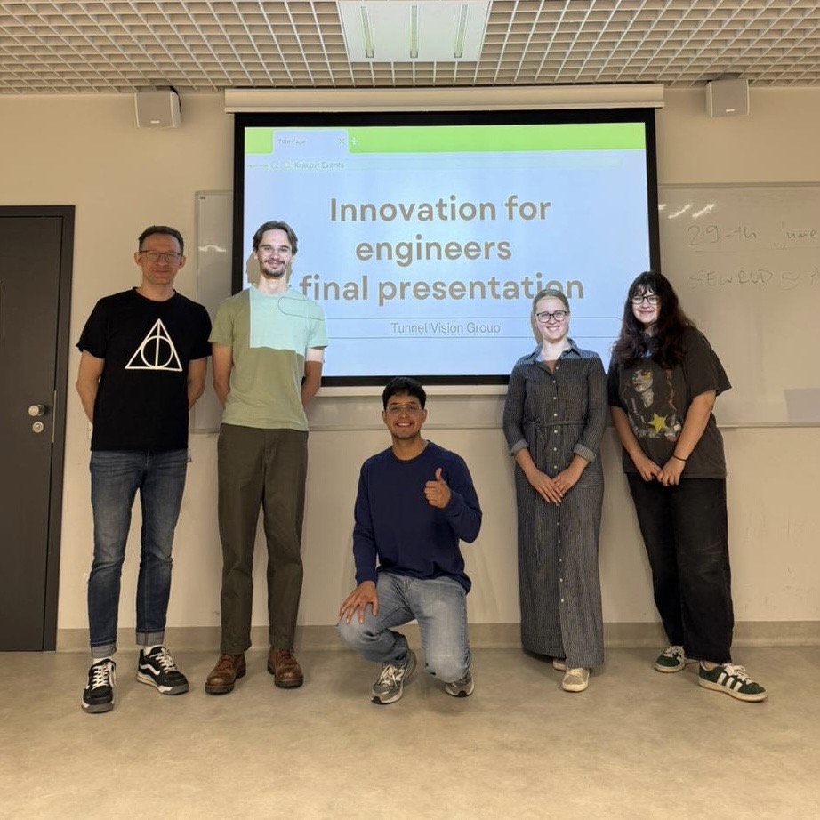 Successful final group presentation in my design thinking class with my friends