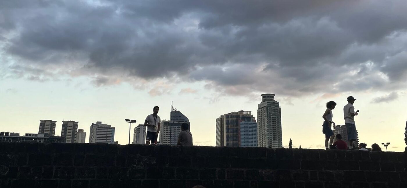 What happens outside the gates 7 WhatsApp Image 2025 12 19 at 17.36.45 e1766162434209 Manila skyline
